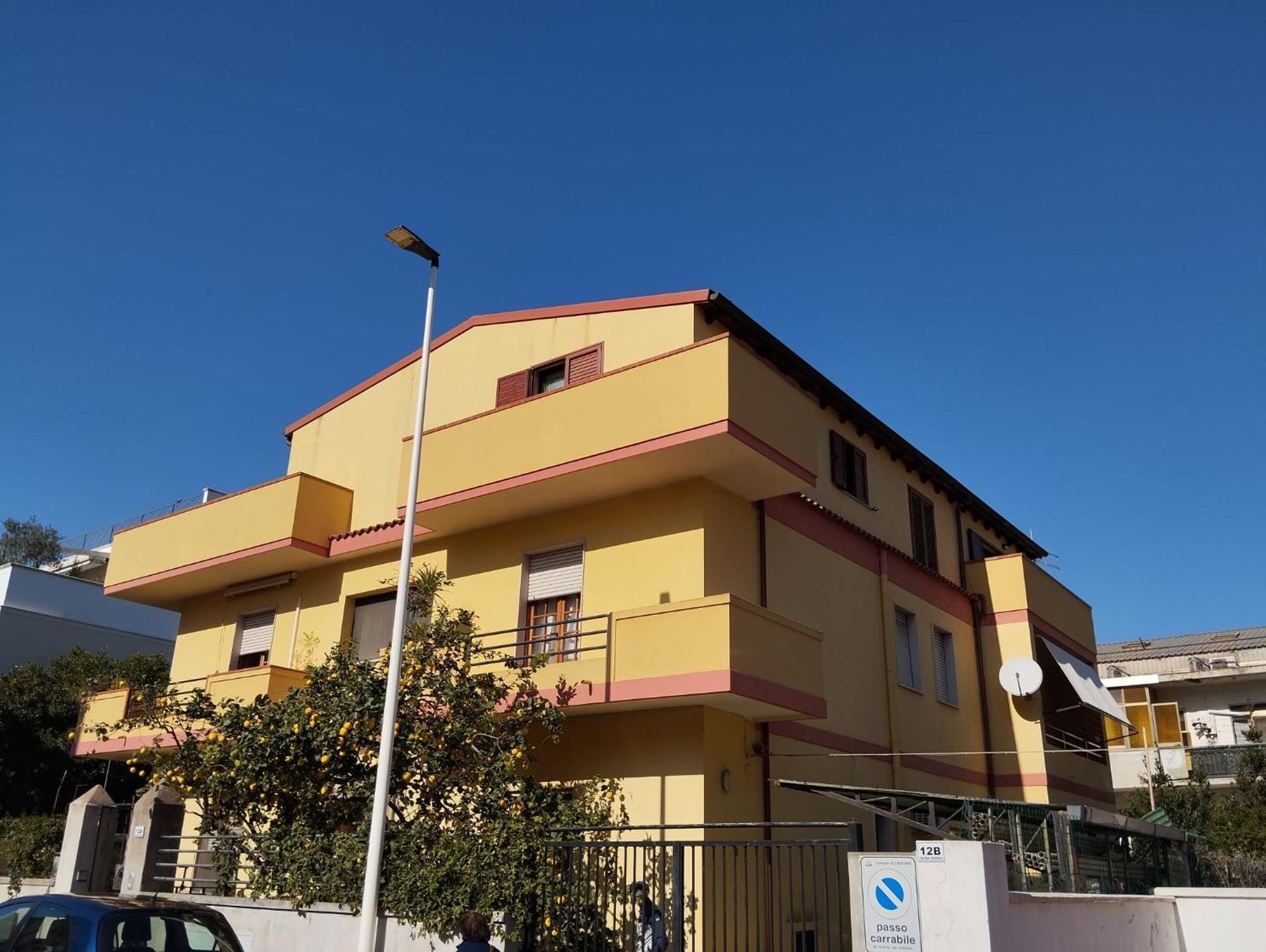 La Casa Di Mia Hotel Cagliari Bagian luar foto